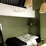 Jolie Maison De Au Calme - 8 Personnes 度假居